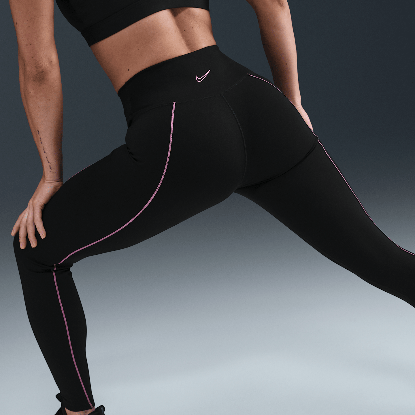 Женские леггинсы Nike One Women's High-Waisted Full-Length Leggings — фото 3