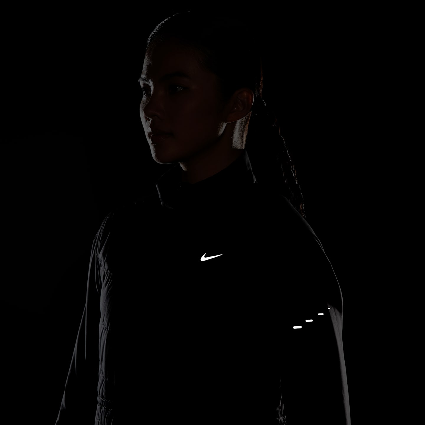 Женские куртки Nike Swift Women's Therma-FIT Running Jacket — фото 9