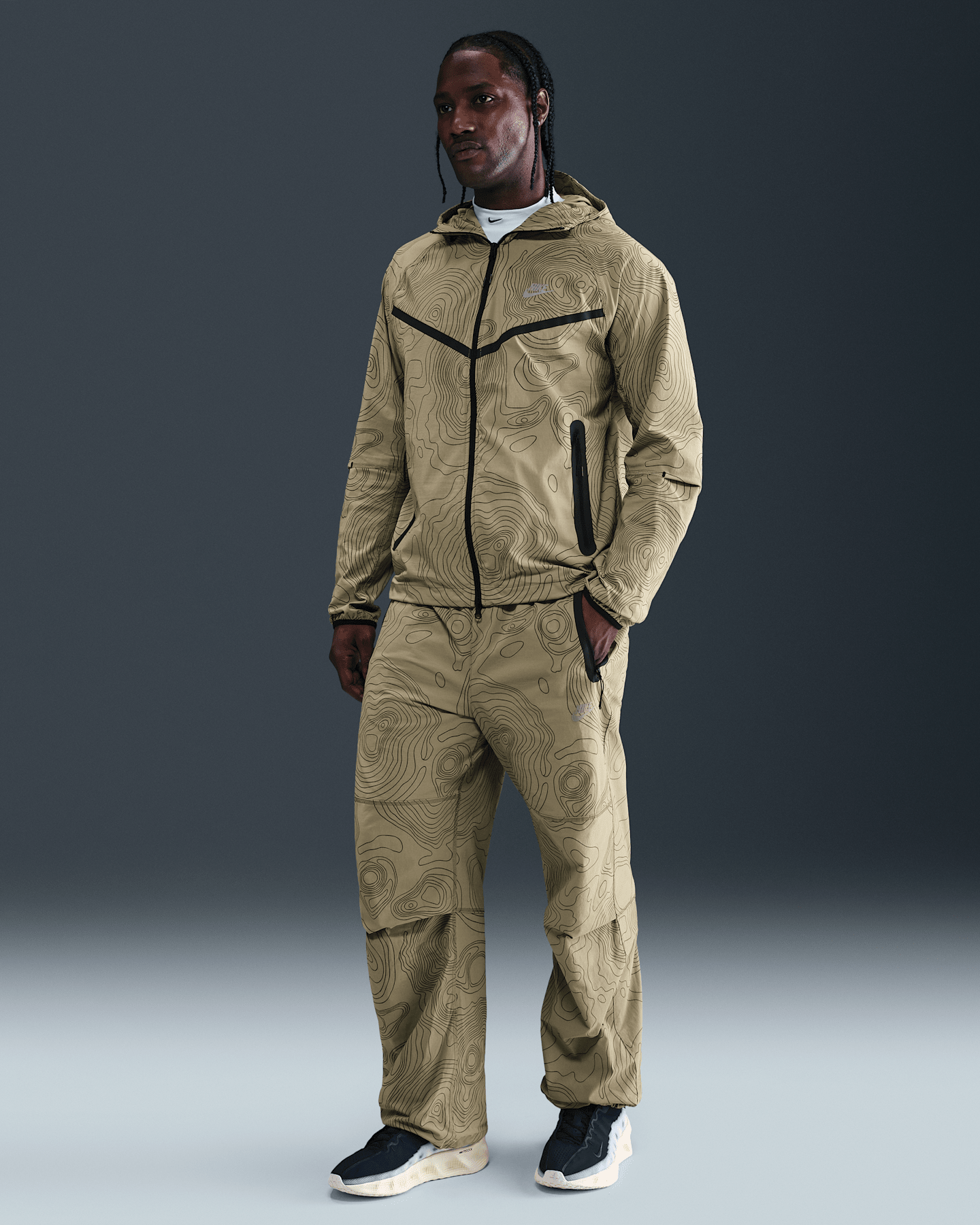 Мужские брюки Nike Tech Men's Open-Hem Woven Pants — фото 7