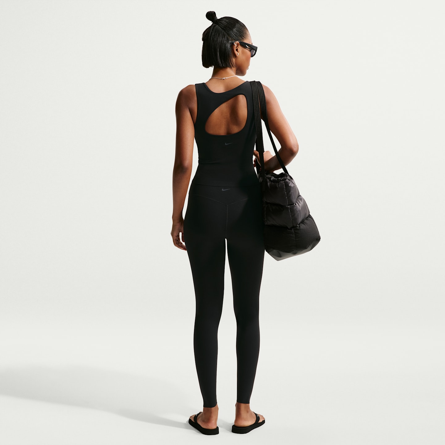 Женские леггинсы Nike Zenvy Women's High-Waisted Full-Length Leggings with No Front Seam — фото 4