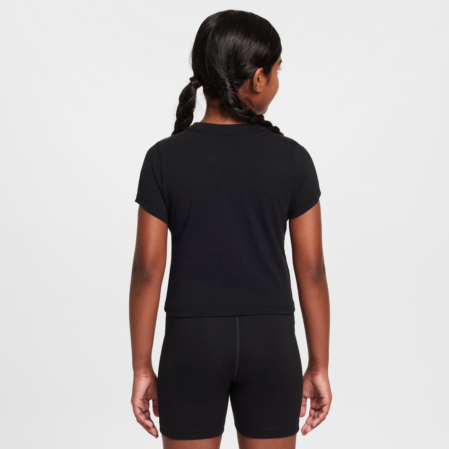 Детские футболки Nike Sportswear Big Kids' (Girls') Cropped T-Shirt — фото 2