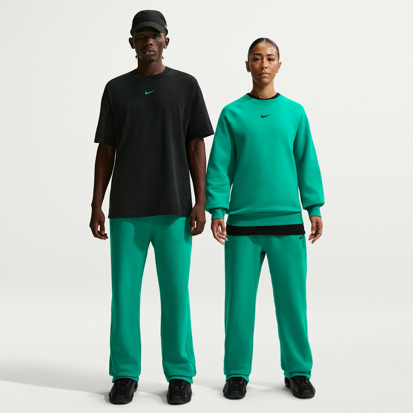 Мужские брюки Nike NOCTA NOCTA Fleece CS Open-Hem Sweatpants — фото 1