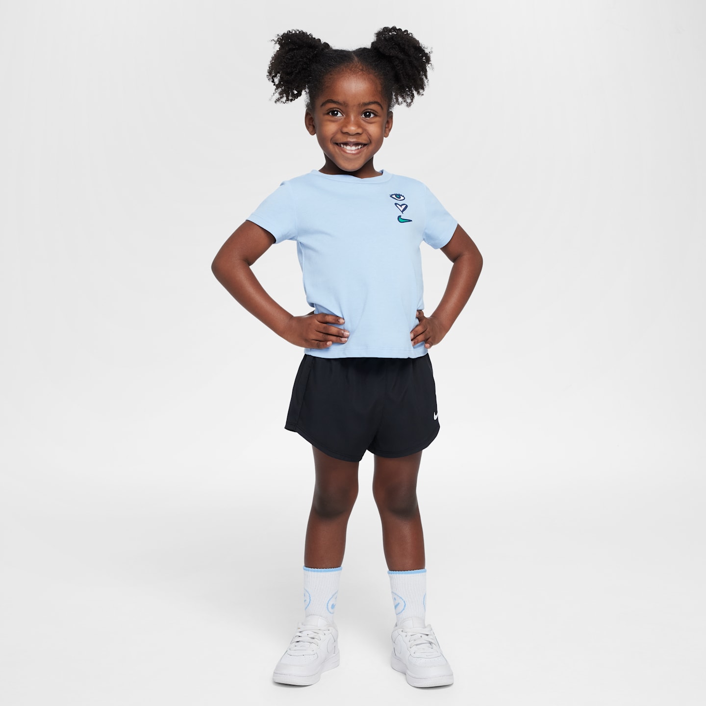 Детские шорты Nike Little Kids' Dri-FIT One Woven Shorts — фото 6