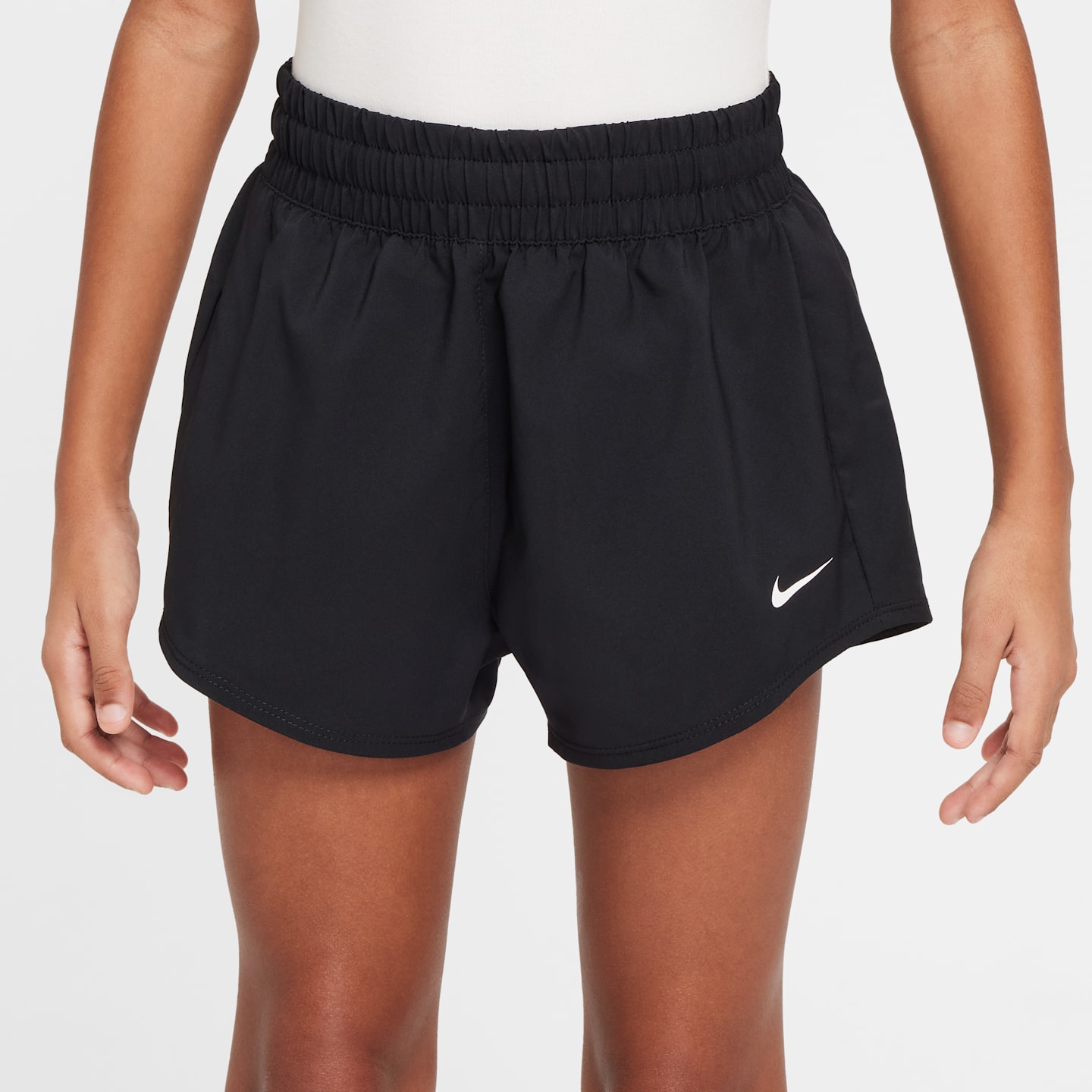 Детские шорты Nike One Girls' Dri-FIT 3" 2-in-1 Shorts — фото 2