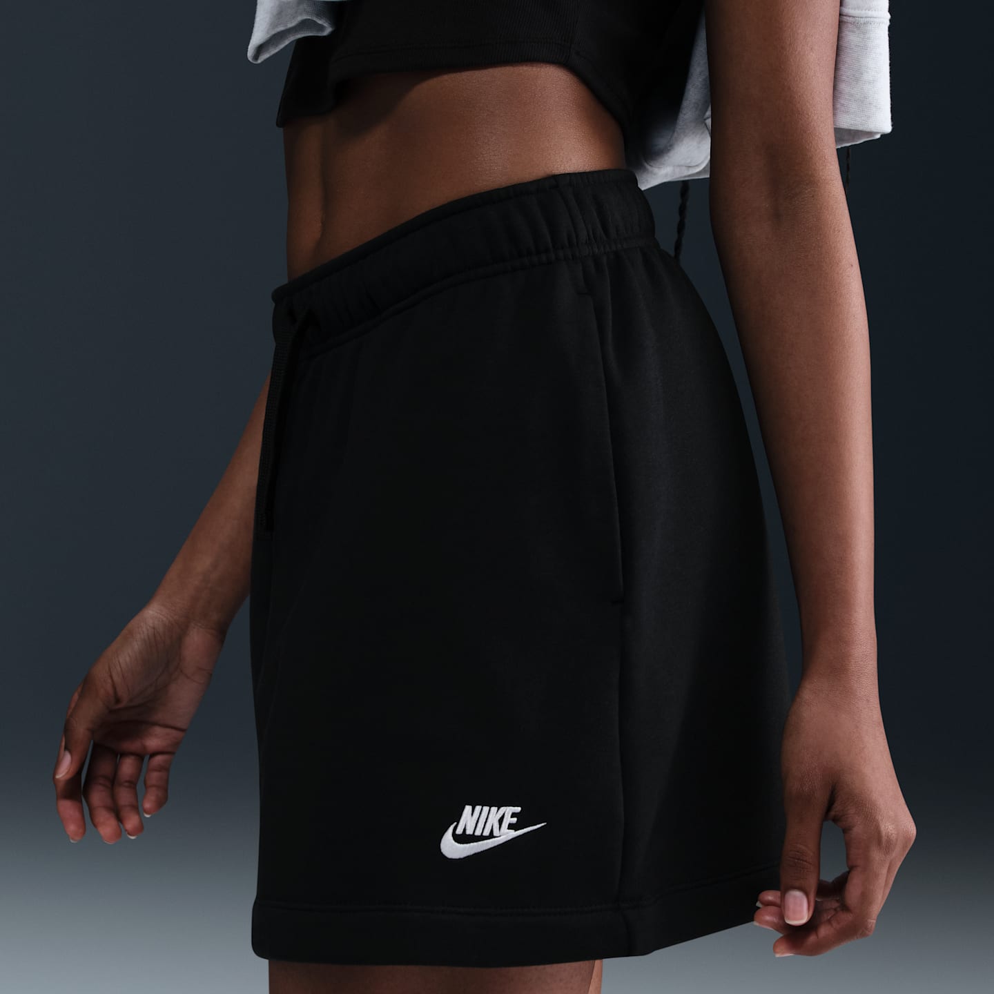 Nike Sportswear Club Fleece Women's Mid-Rise Skirt — фото 2