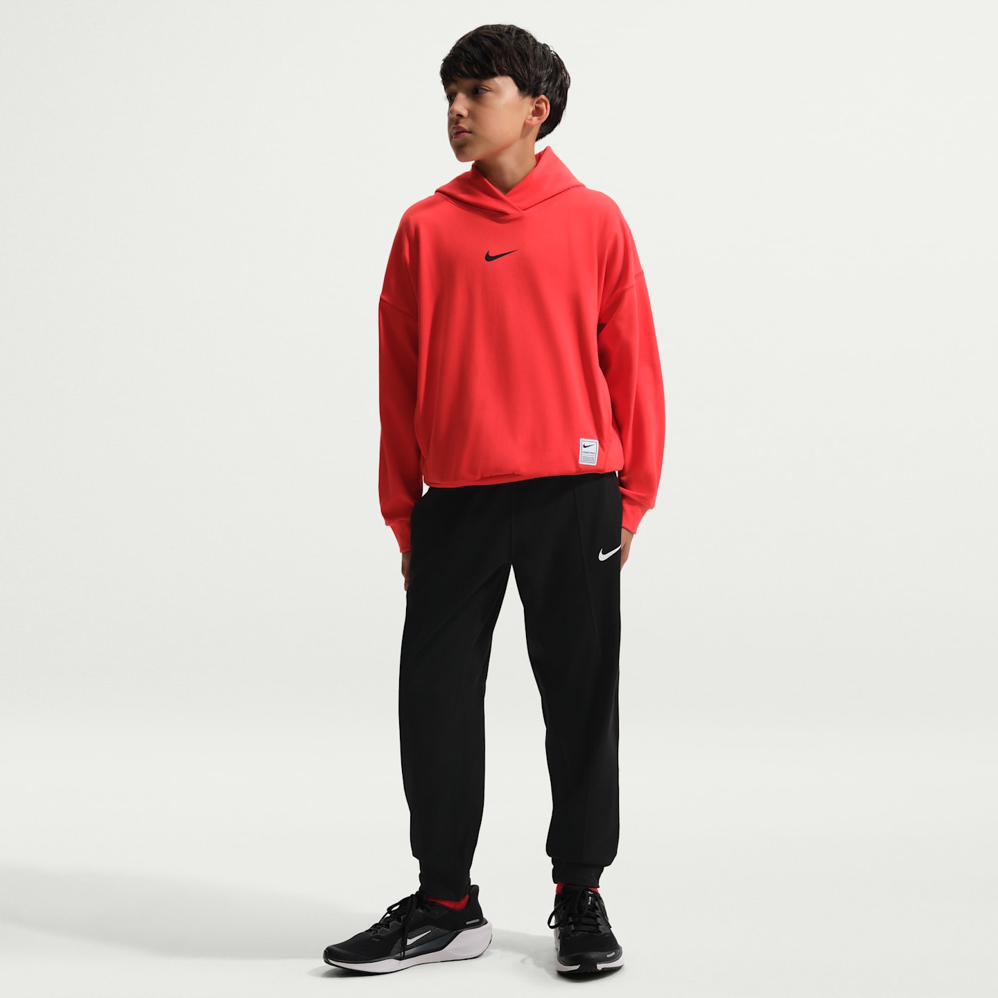 Детские брюки Nike Pro Big Kids' (Boys') Dri-FIT Fleece Pants — фото 1