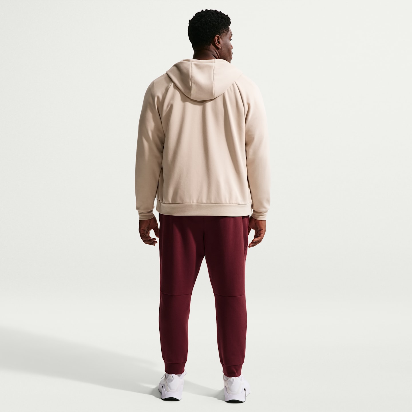 Мужские брюки Nike Primary Fleece Men's Dri-FIT UV Performance Joggers — фото 10