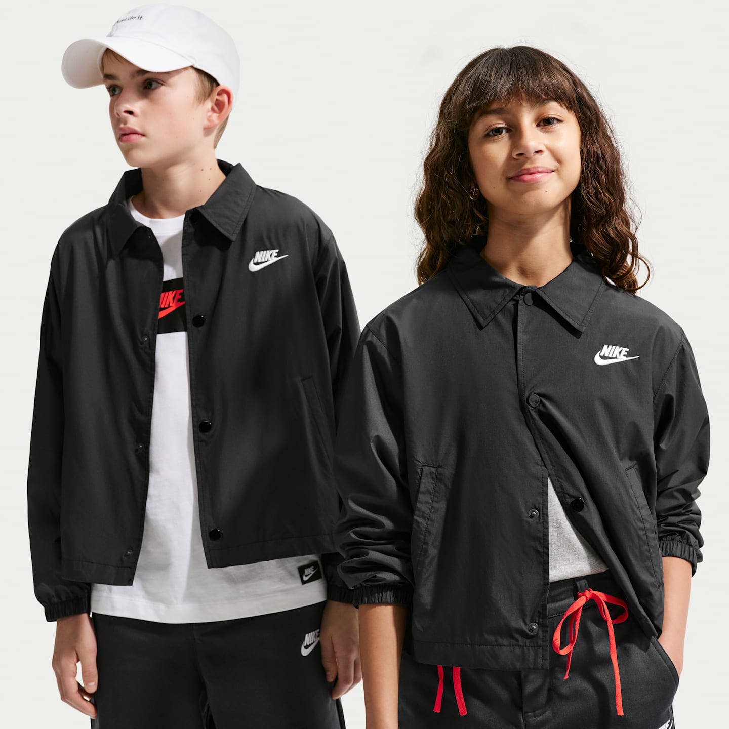 Детские куртки Nike Sportswear Club Big Kids' Repel Coaches' Jacket — фото 1