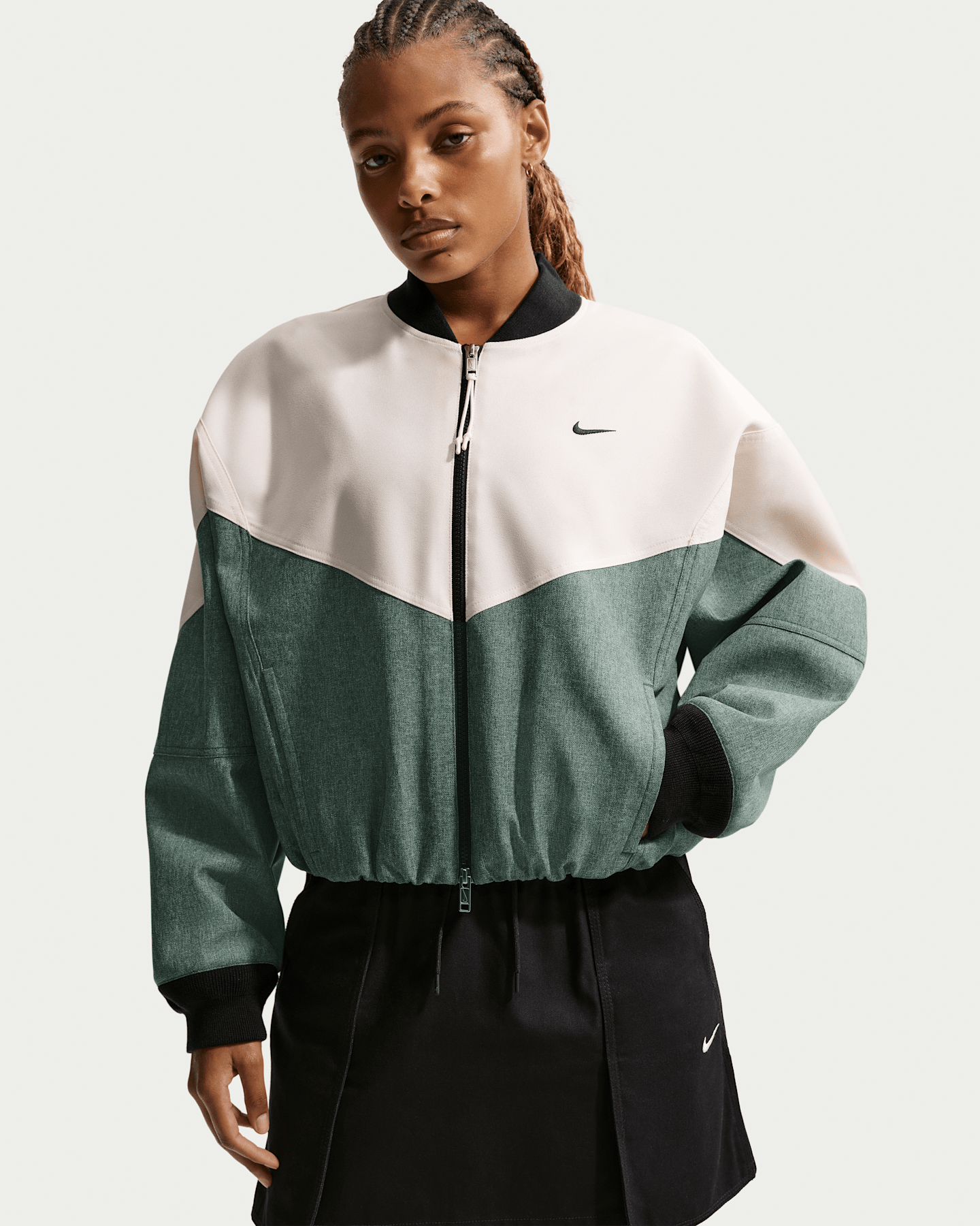 Женские куртки Nike Sportswear Women's Oversized Bomber Jacket — фото 6