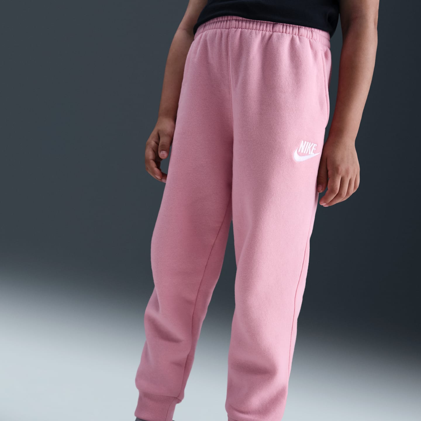 Детские брюки Nike Sportswear Club Little Kids' Fleece Joggers — фото 2