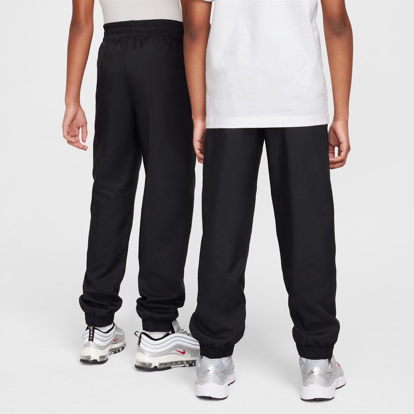 Детские брюки Nike Sportswear Club Big Kids' Woven Joggers — фото 2