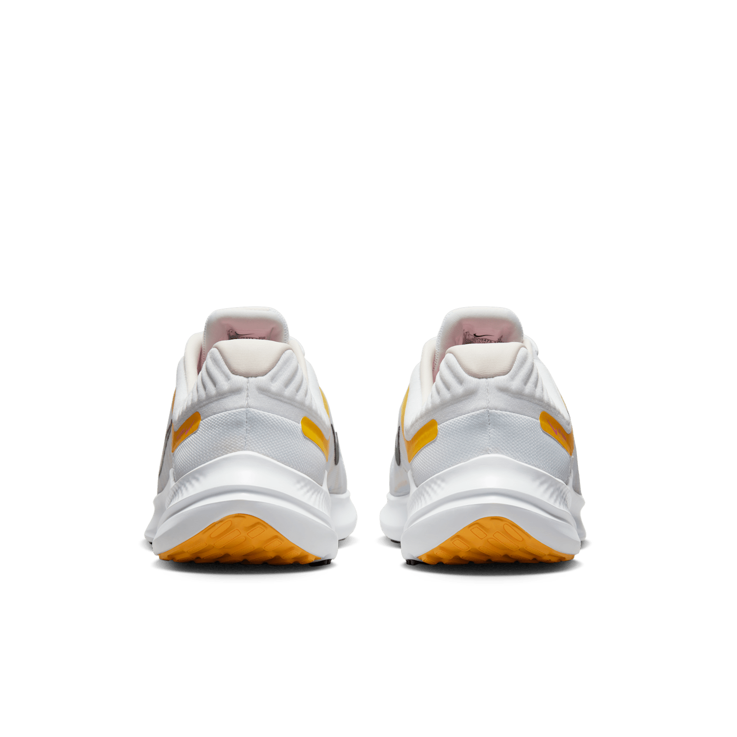Женские кроссовки Nike Quest 5 Premium Women's Road Running Shoes — фото 6