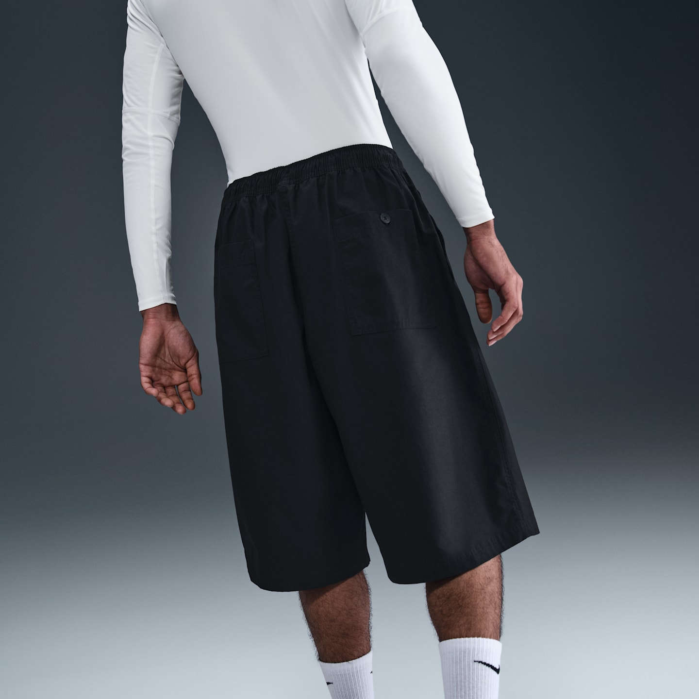 Мужские шорты Nike Sportswear Club Men's Oversized Shorts — фото 3