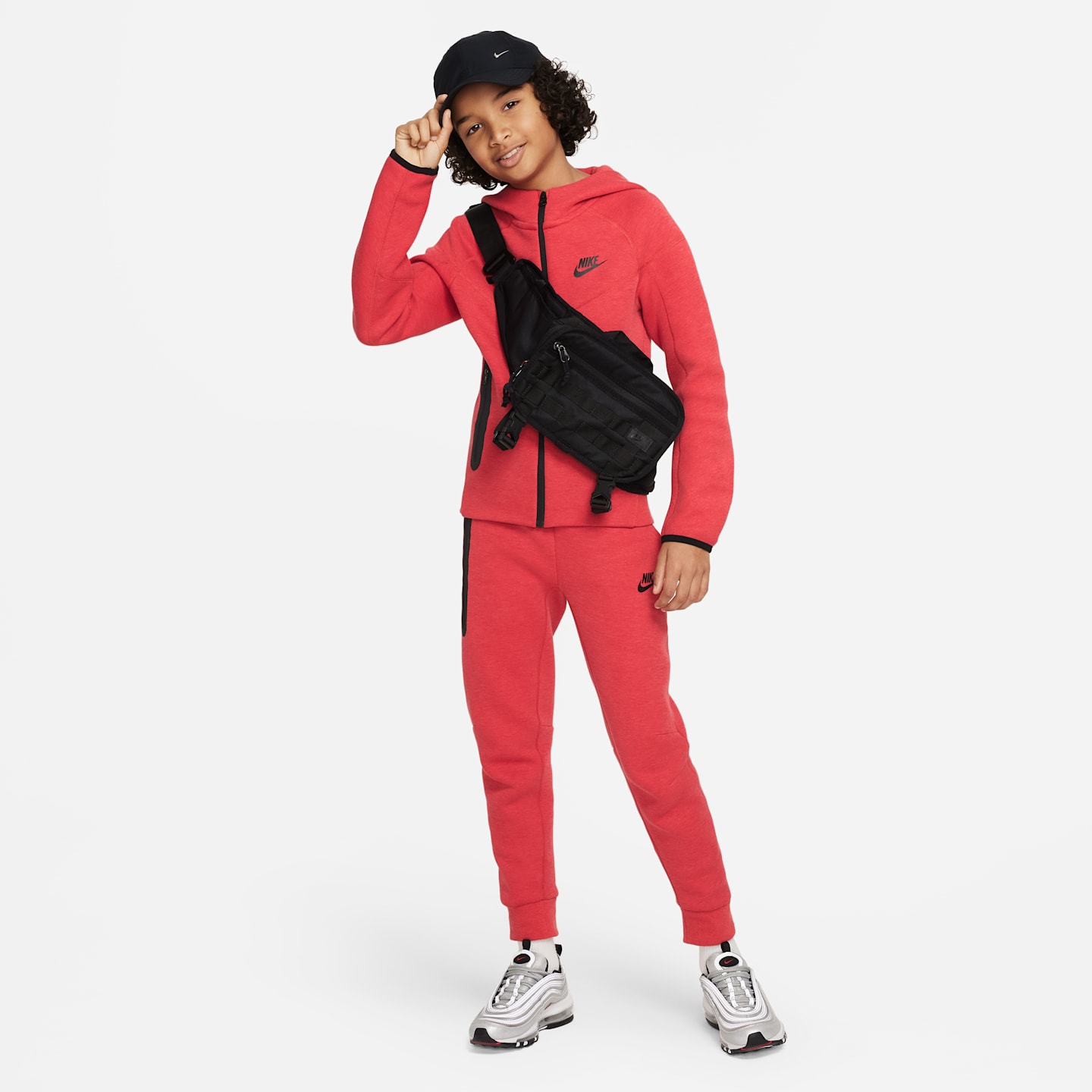 Детские брюки Nike Sportswear Tech Fleece Big Kids' (Boys') Pants — фото 9
