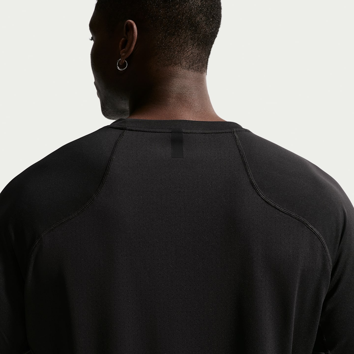 Мужские топы Nike Pro Training Men's Dri-FIT Short-Sleeve Top — фото 8