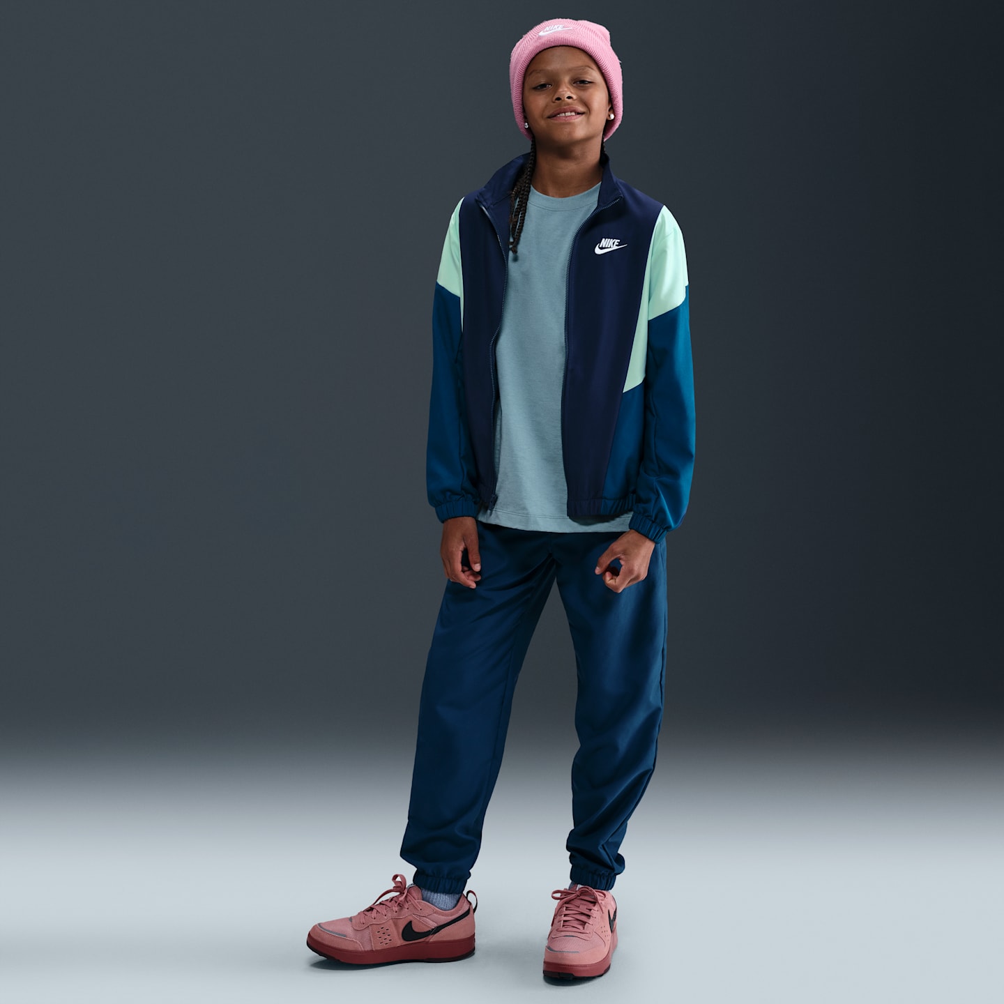 Детские кроссовки Nike Sportswear Big Kids' Woven Tracksuit — фото 6