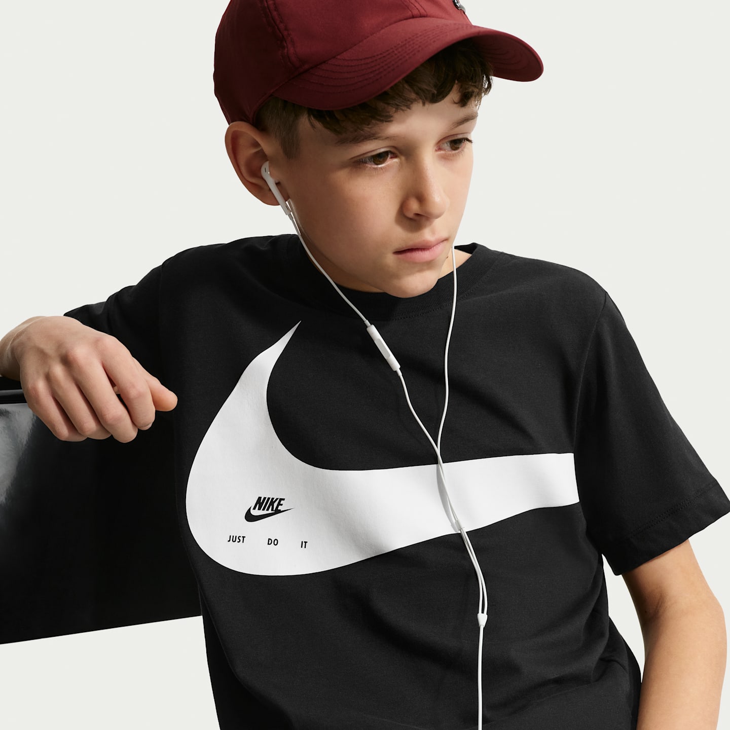 Детские футболки Nike Sportswear Club Big Kids' T-Shirt — фото 3
