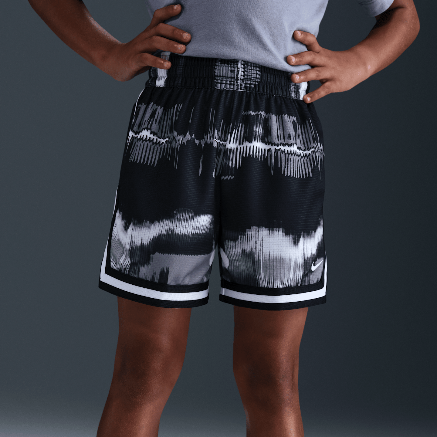 Детские шорты Nike DNA Big Kids' (Boys') Dri-FIT 5" Basketball Shorts — фото 2