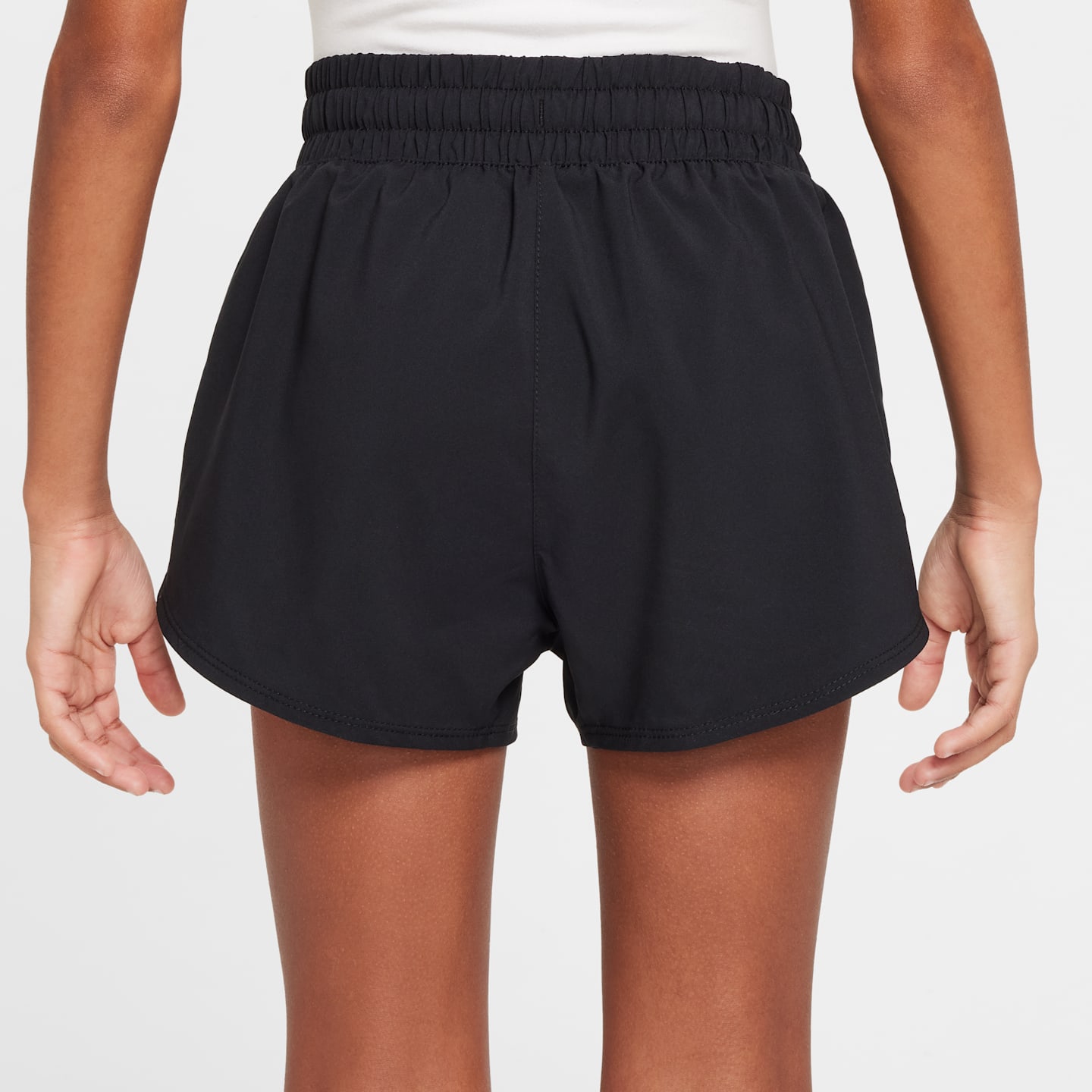 Детские шорты Nike One Girls' Dri-FIT 3" 2-in-1 Shorts — фото 4