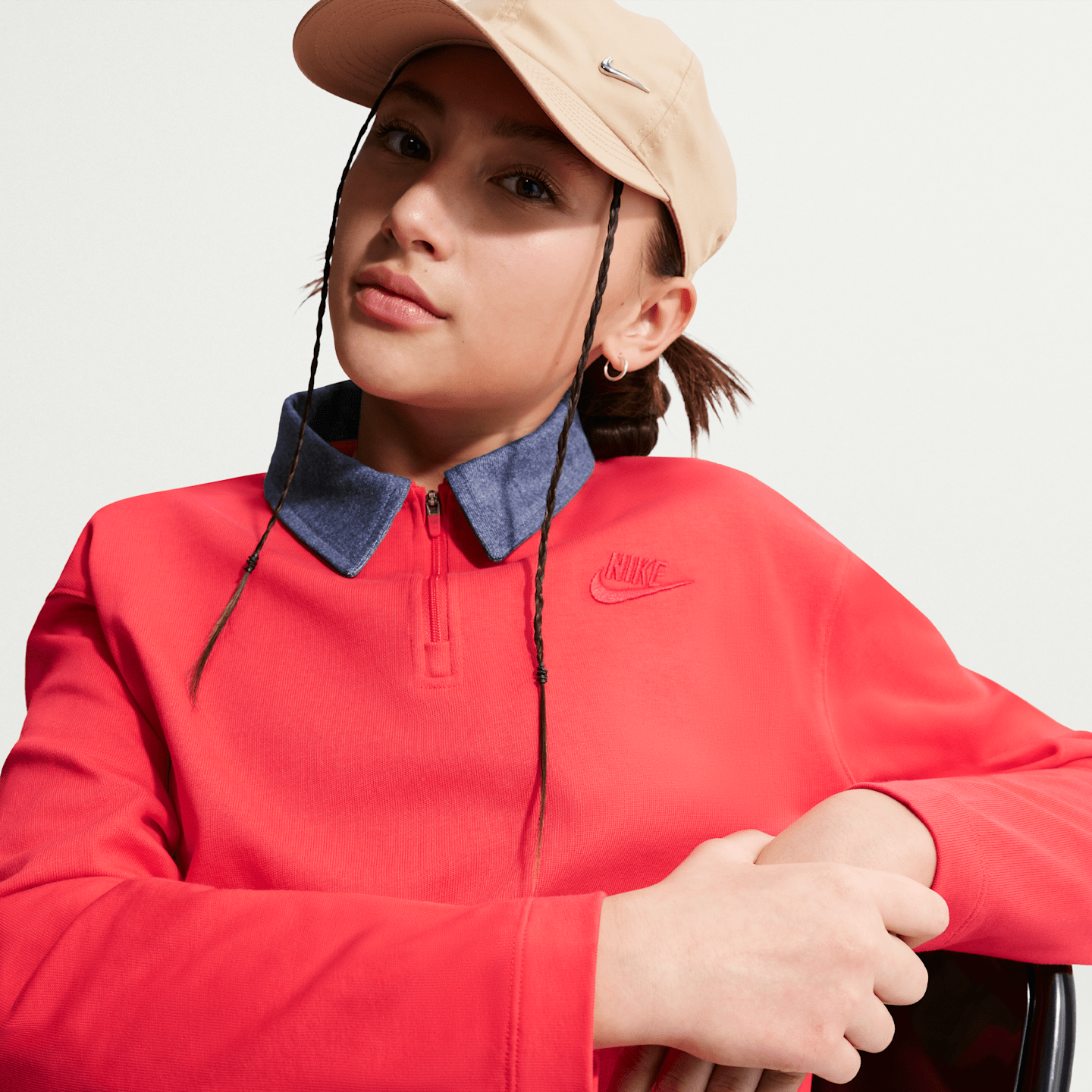 Детские топы Nike Sportswear Collection Big Kids' (Girls') Long-Sleeve Polo Top — фото 3