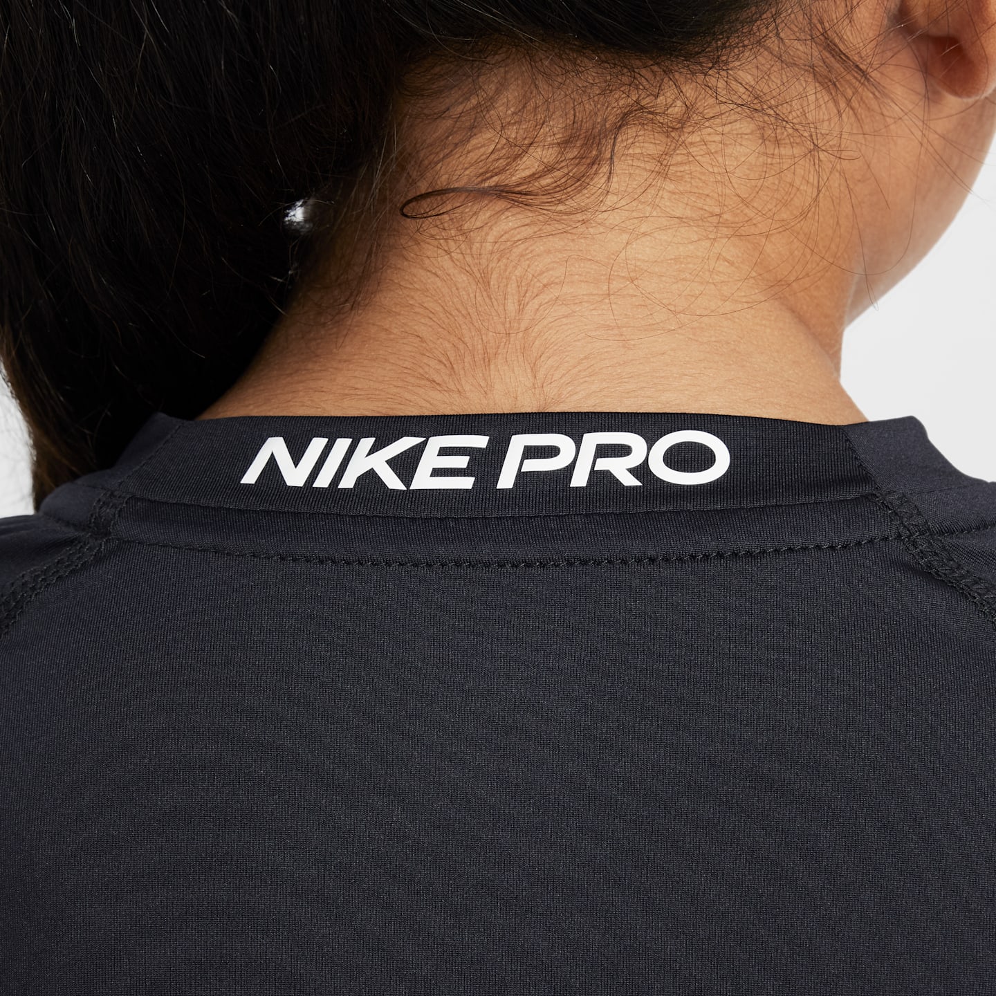 Детские топы Nike Pro Big Kids' (Boys') Dri-FIT Long-Sleeve Top — фото 5