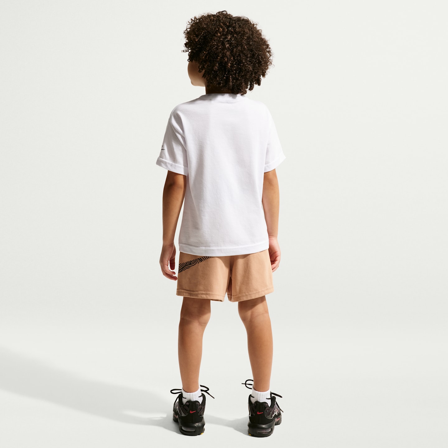 Детские кроссовки Nike Sportswear In The Zone Little Kids' Relaxed Jersey 2-Piece Set — фото 7