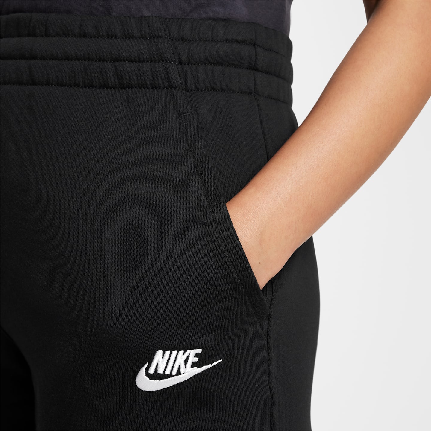 Детские шорты Nike Sportswear Club Fleece Big Kids' (Girls') 5" French Terry Shorts — фото 5