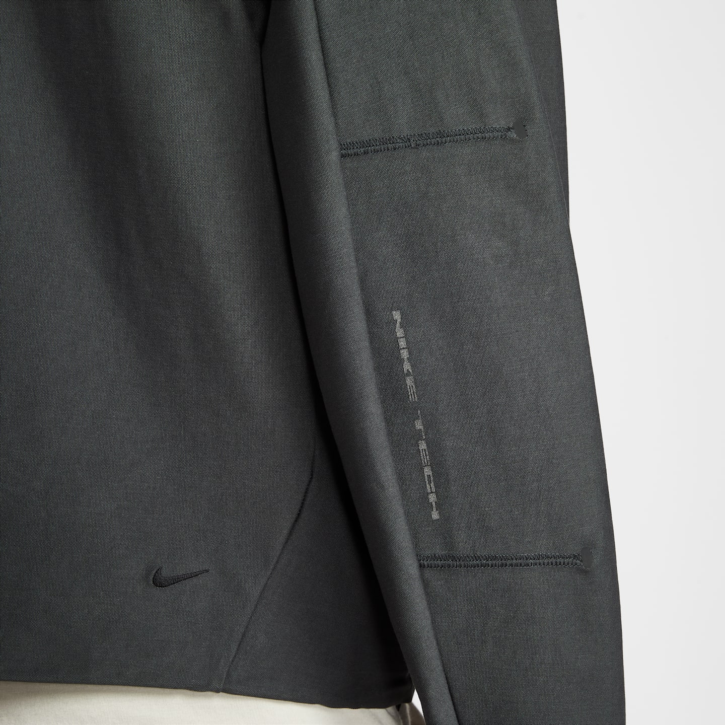 Мужские куртки Nike Tech Men's Dri-FIT Shori Knit Jacket — фото 9