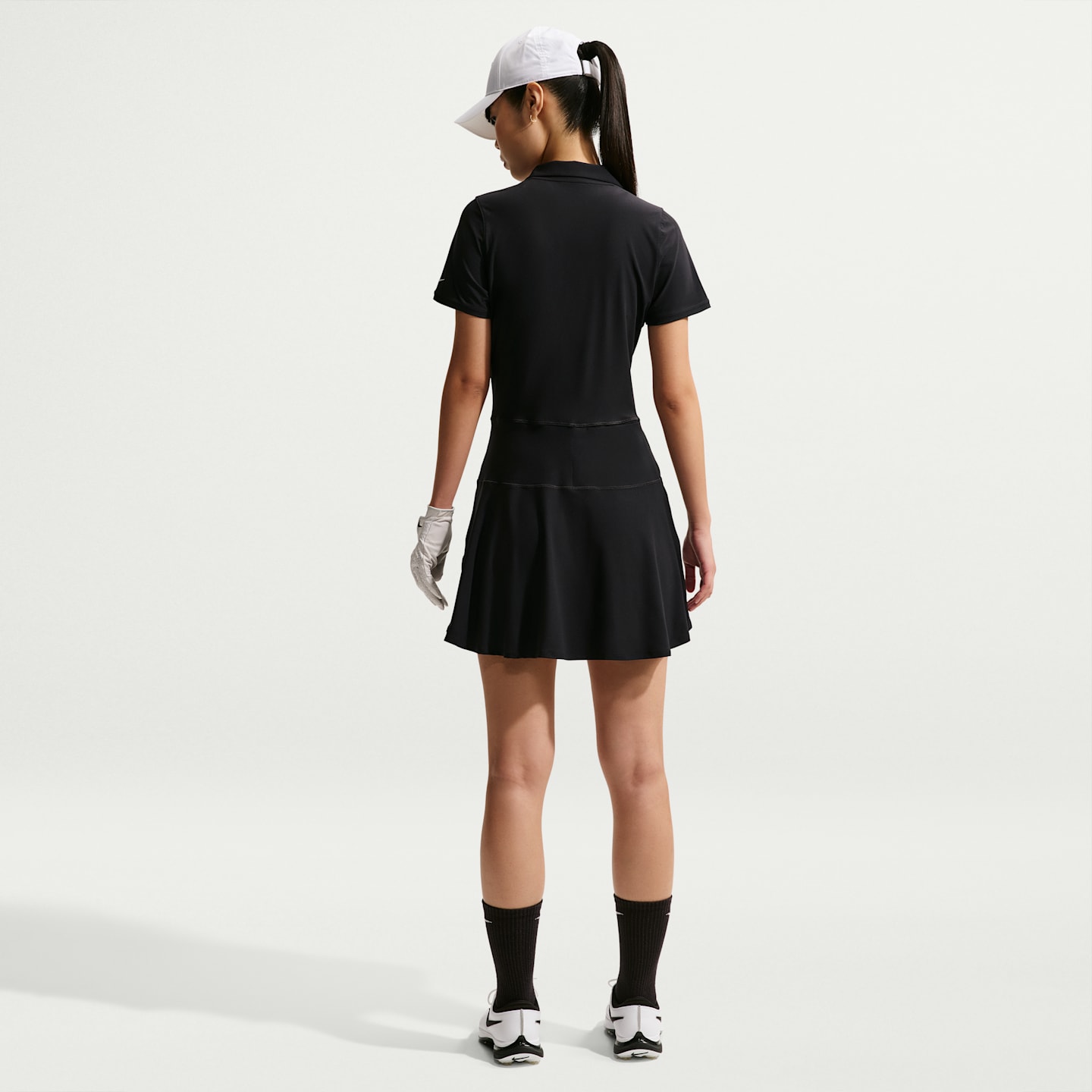 Женские платья Nike Victory Women's Dri-FIT Golf Polo Dress — фото 5