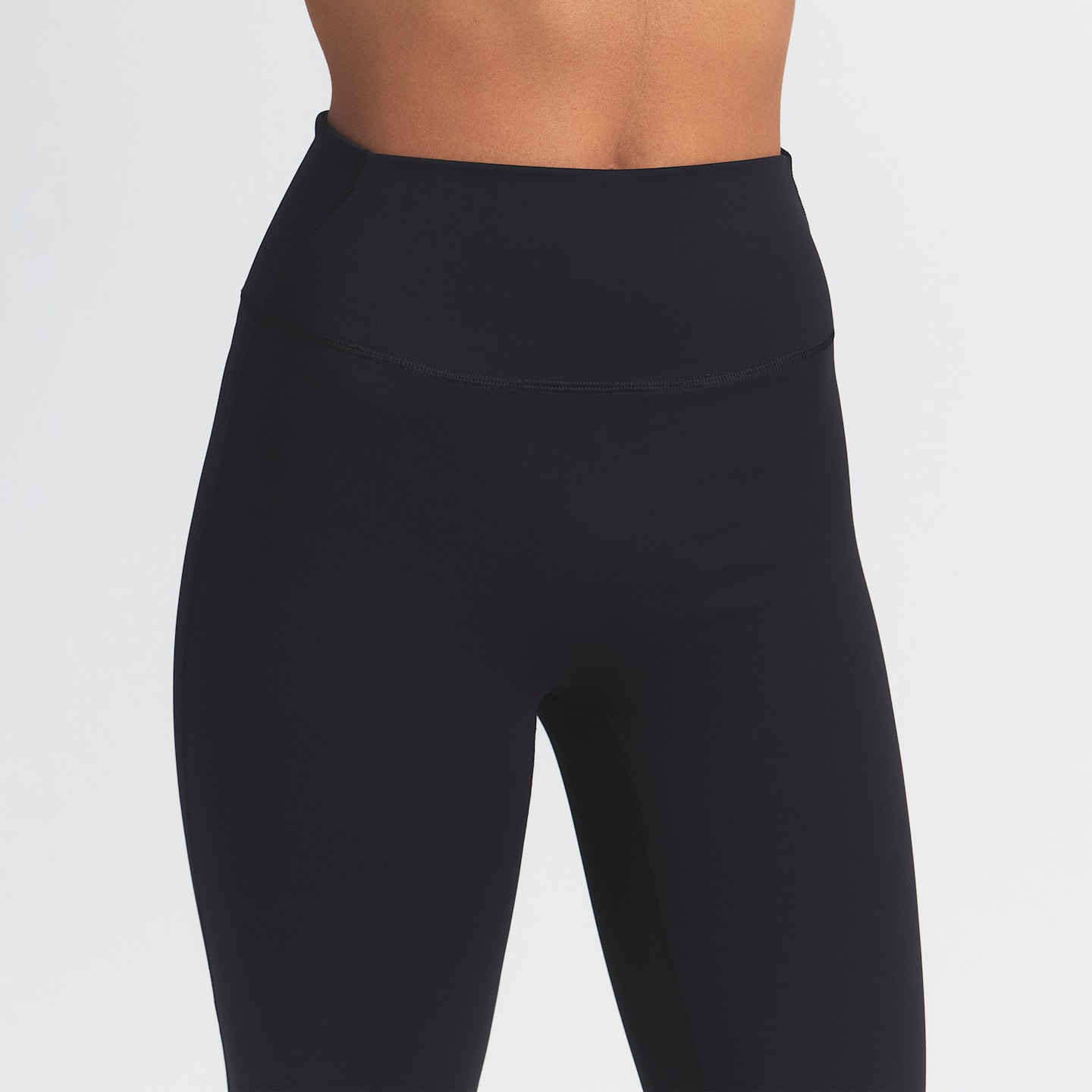 Женские леггинсы Nike NikeSKIMS Matte Women's High-Waisted Slim Flared Leggings — фото 3