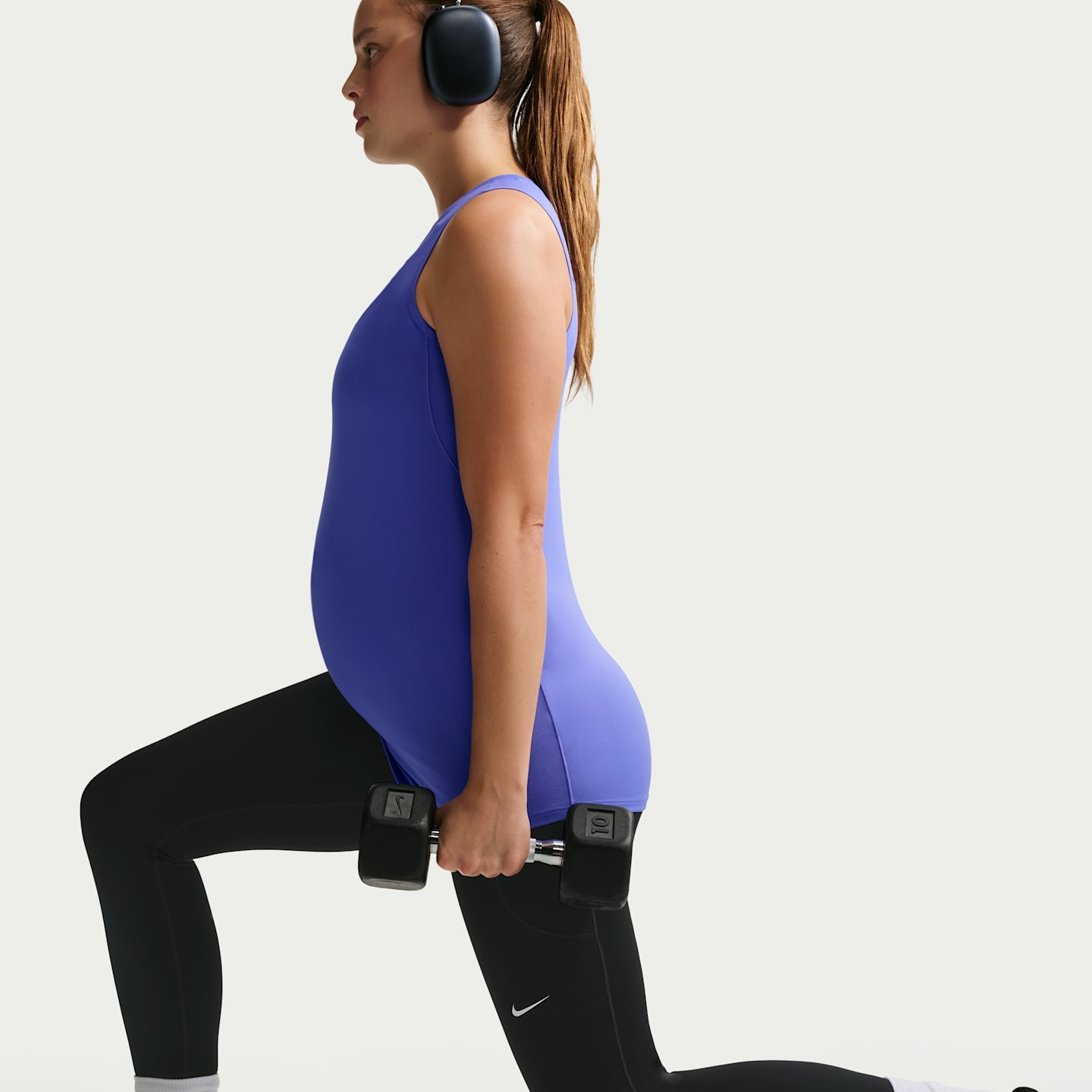 Женские леггинсы Nike (M) One Women's High-Waisted 7/8 Leggings with Pockets (Maternity) — фото 4
