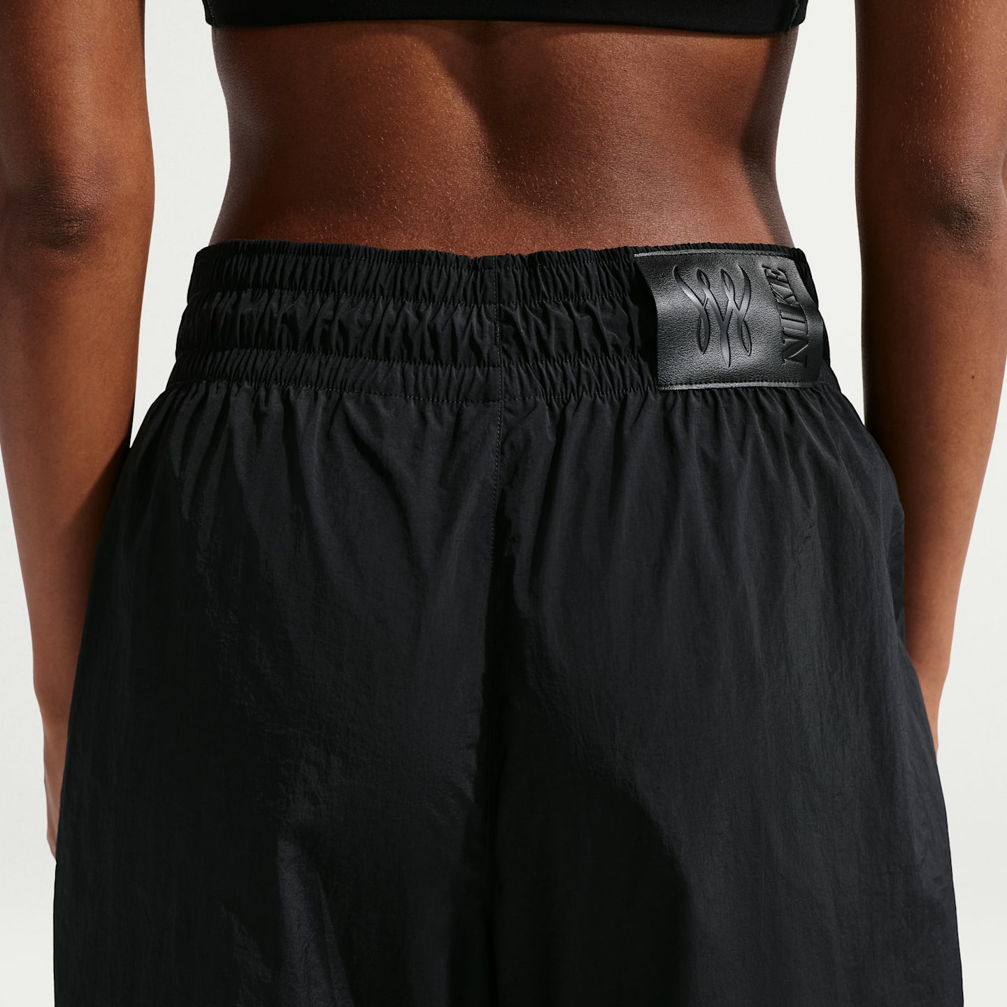 Женские брюки Nike Serena Williams Design Crew Women's Loose Mid-Rise Pants — фото 3