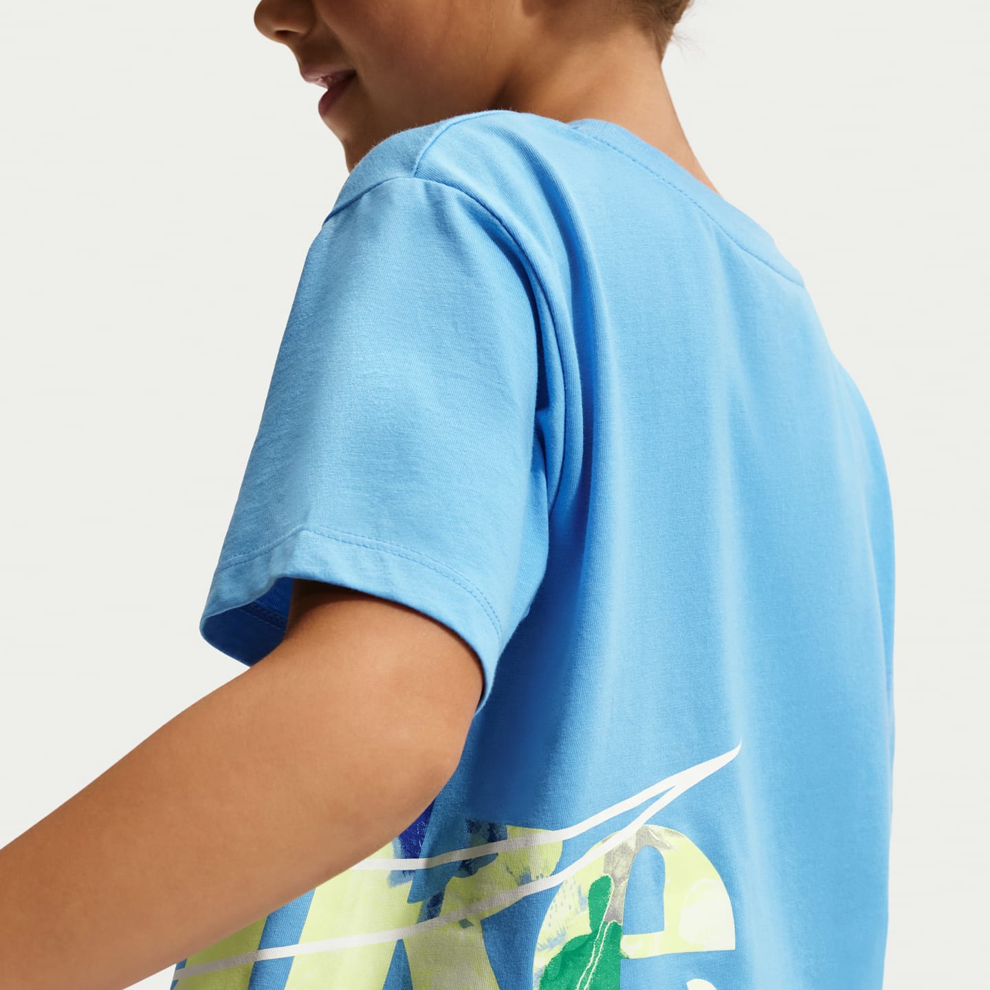 Детские футболки Nike Move With Nature Little Kids' Boxy T-Shirt — фото 2