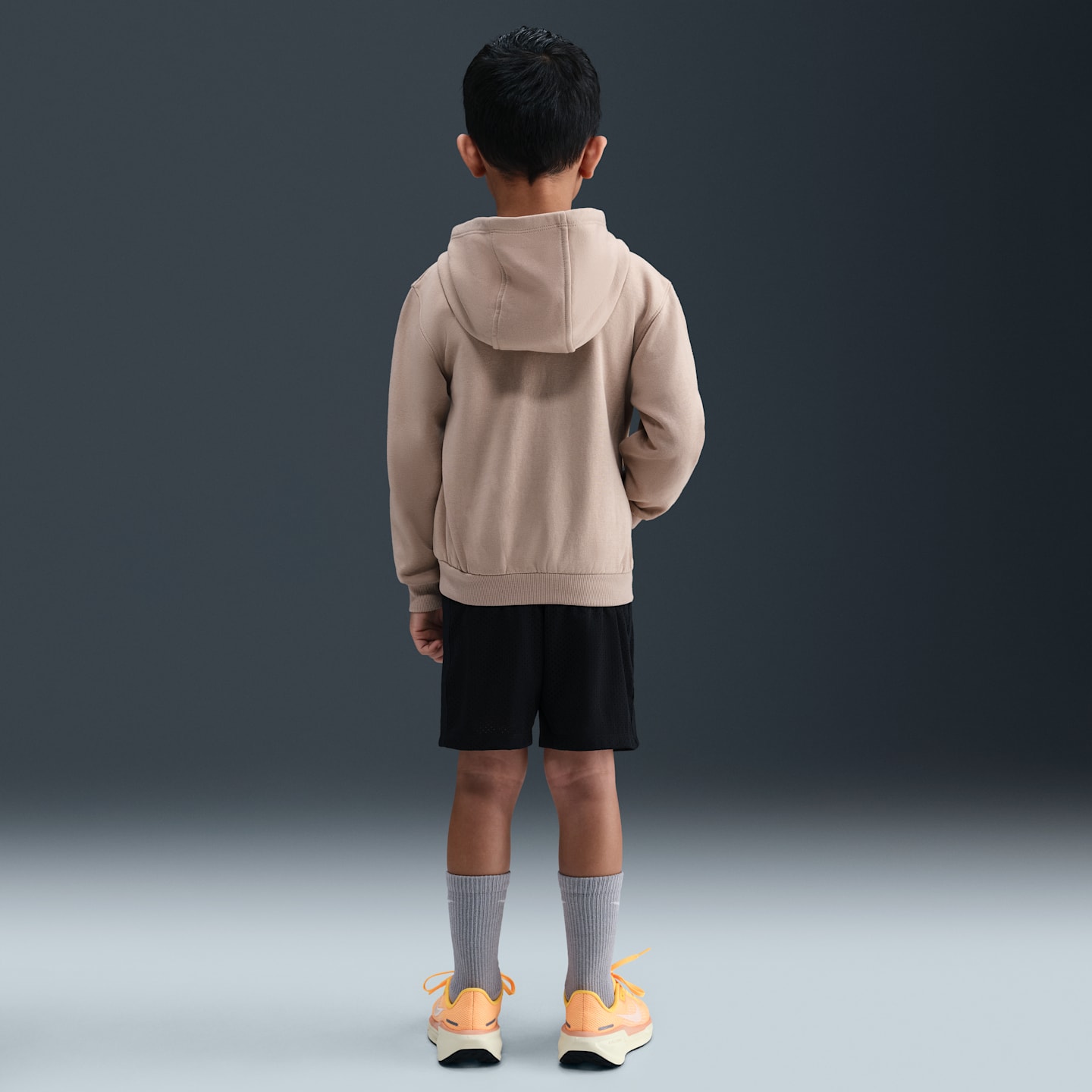 Детские футболки Nike Little Kids' Dri-FIT Legend T-Shirt — фото 4