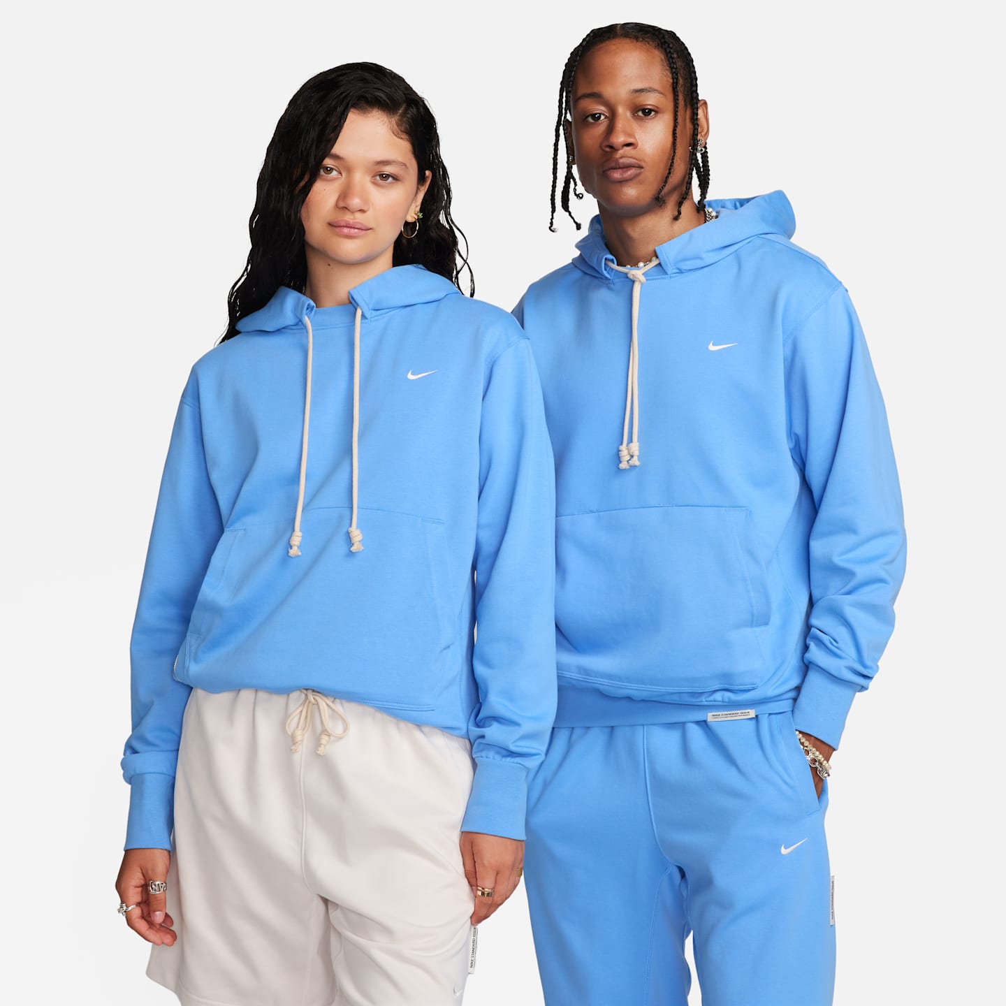 Мужские худи Nike Standard Issue Men's Dri-FIT Pullover Basketball — фото 1