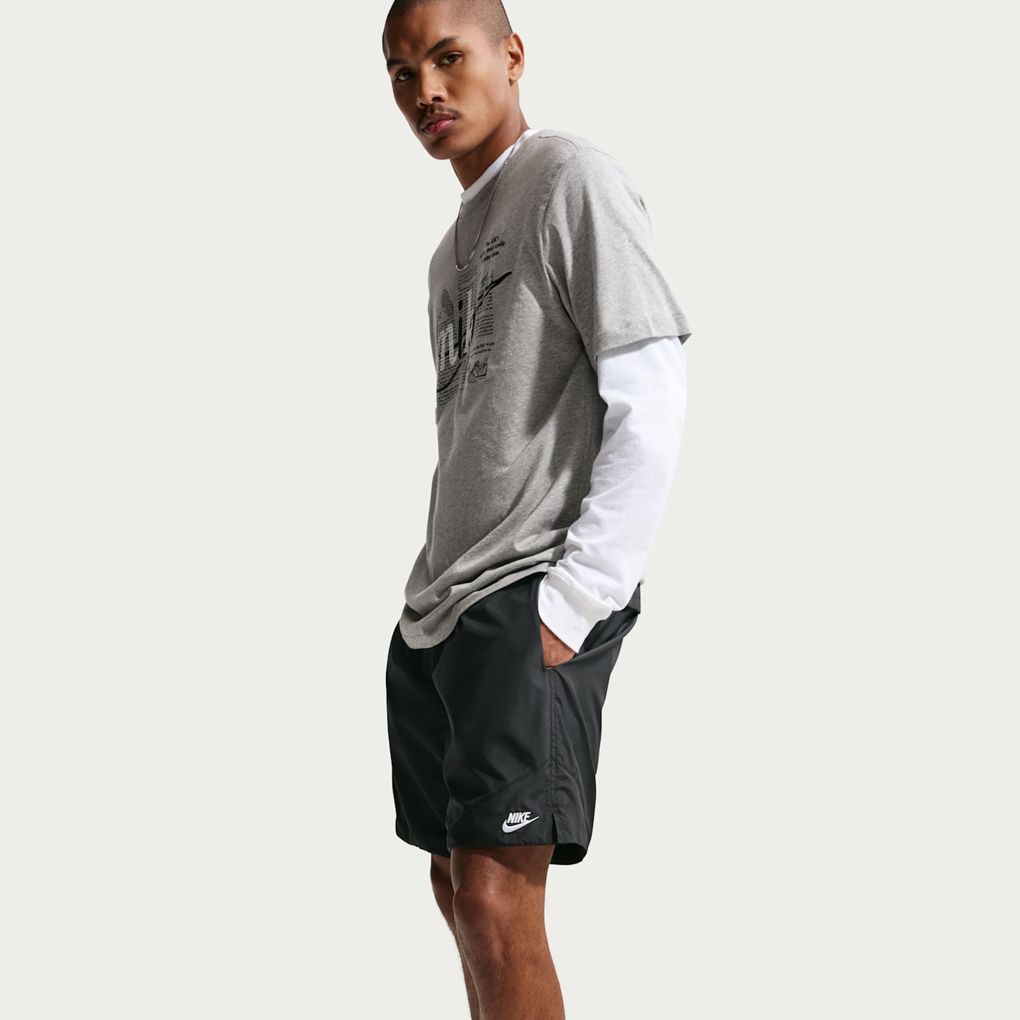 Мужские шорты Nike Windrunner Men's Lightweight Woven Shorts — фото 4
