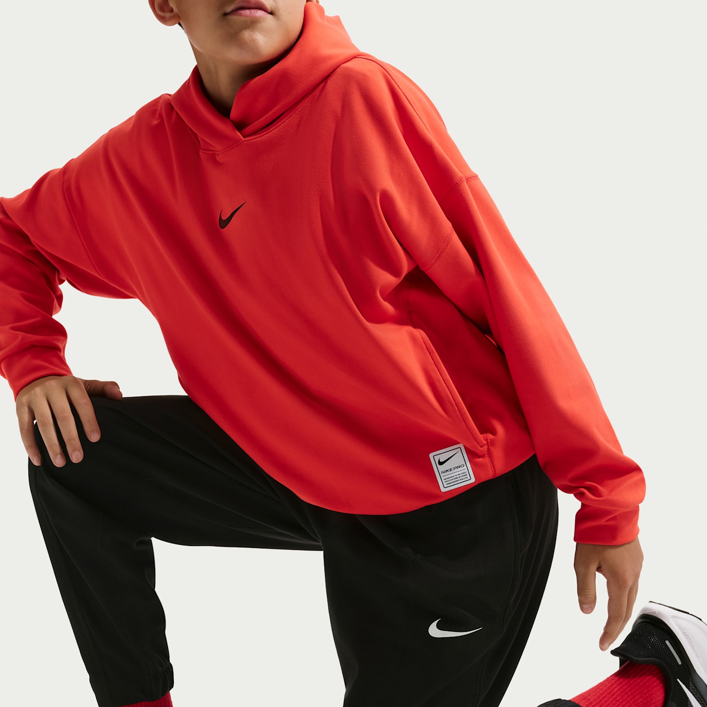 Детские брюки Nike Pro Big Kids' (Boys') Dri-FIT Fleece Pants — фото 4