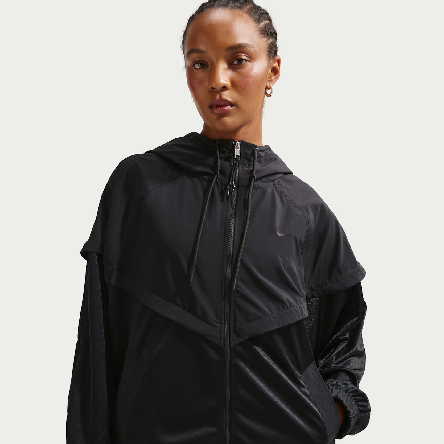 Женские куртки Nike Sportswear Women's Oversized Windrunner Jacket — фото 1