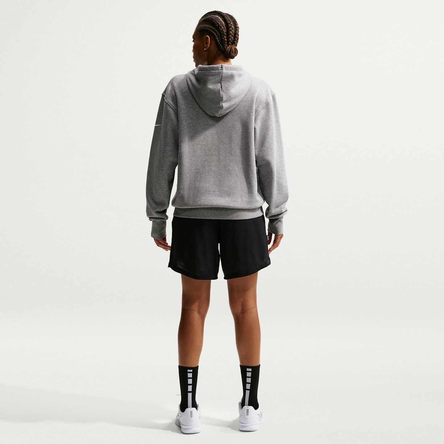 Женские шорты Nike Sabrina Dri-FIT Reversible Basketball Shorts — фото 7