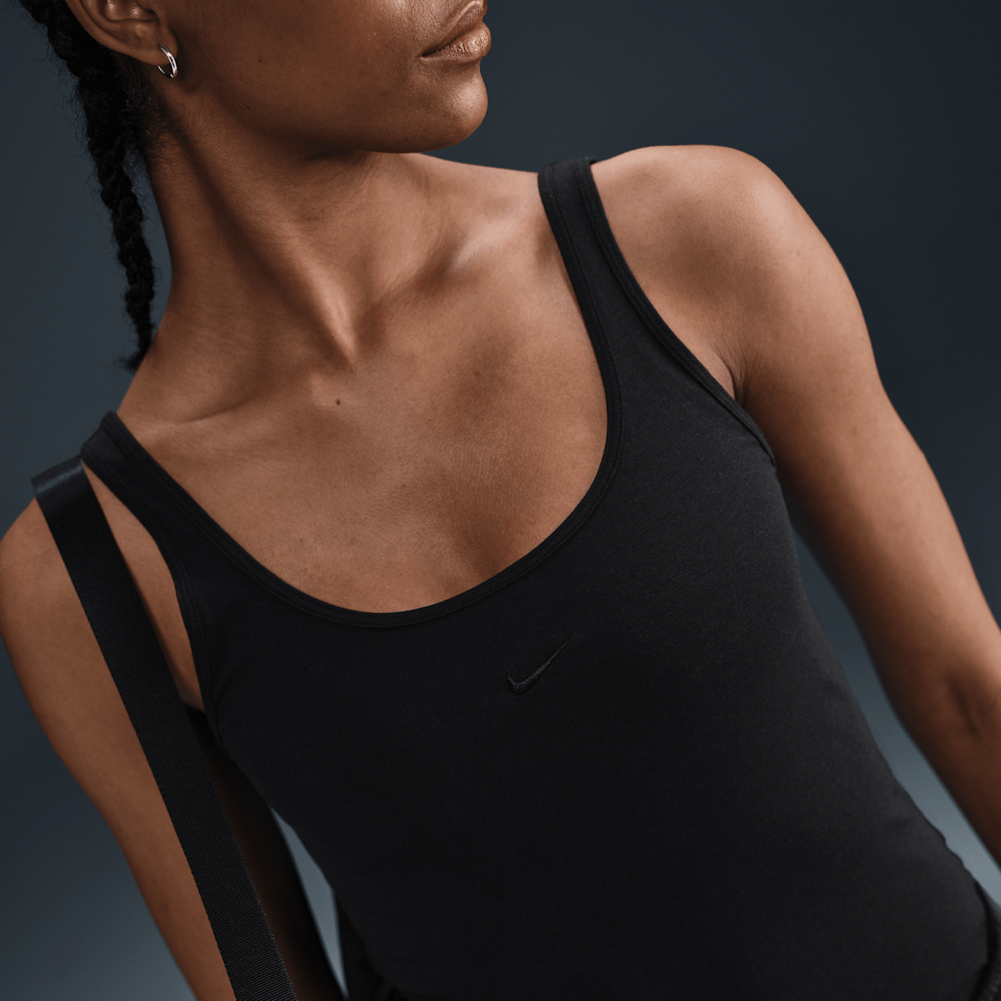 Женские топы Nike Sportswear Chill Knit Women's Tank Top — фото 4