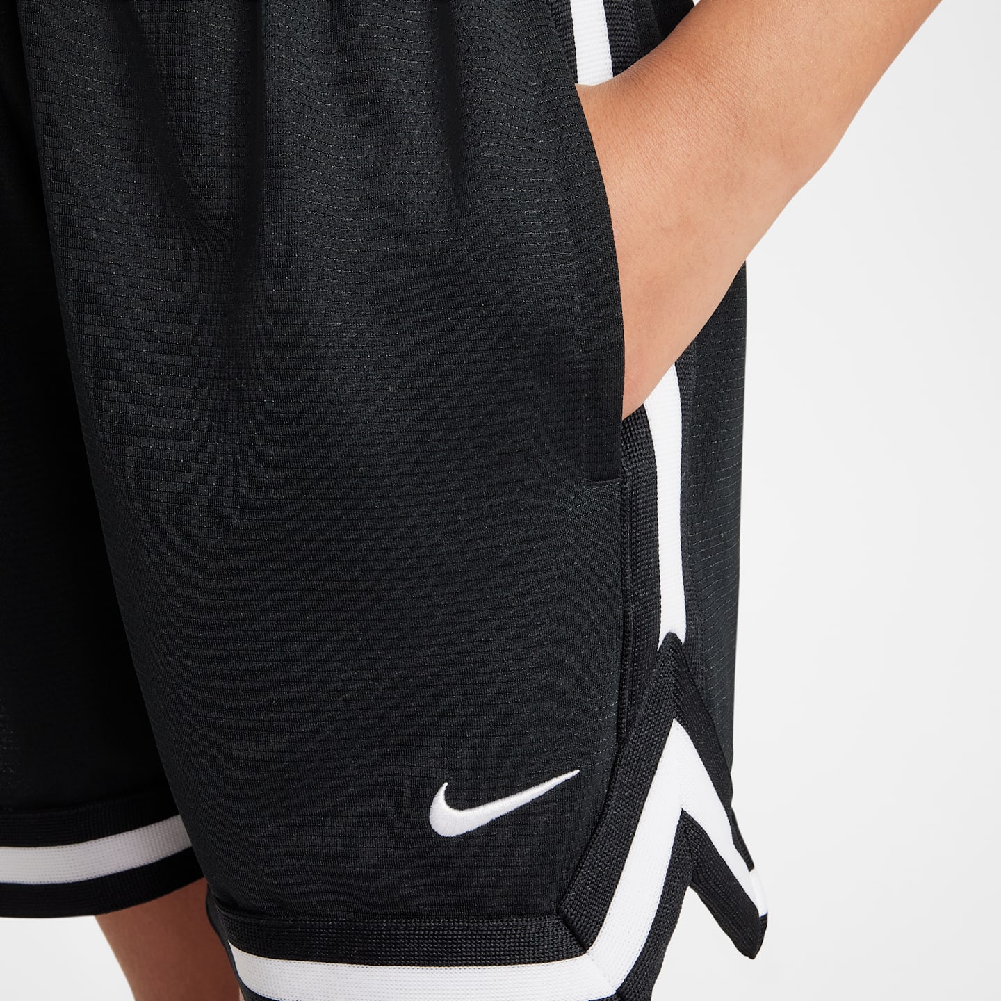 Детские шорты Nike DNA Big Kids' 5" Basketball Shorts — фото 6