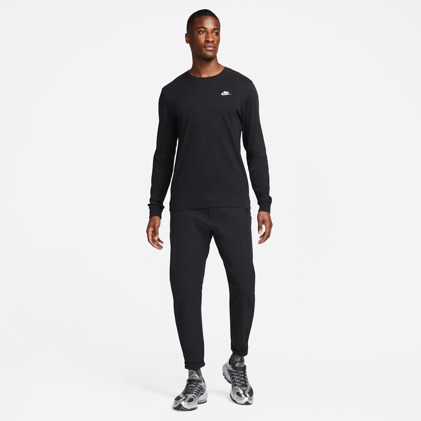 Мужские футболки Nike Sportswear Club Men's Long-Sleeve T-Shirt — фото 4