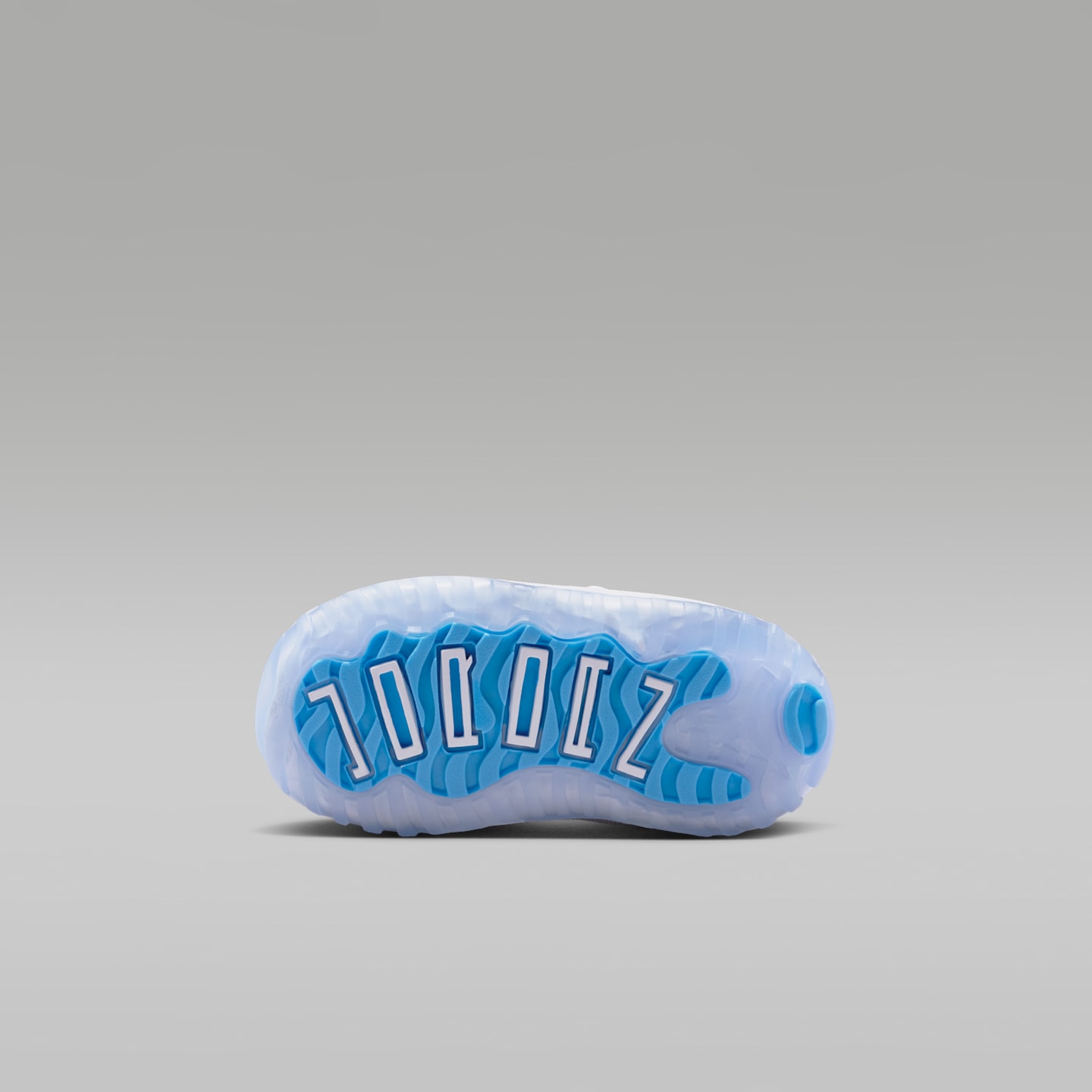Детские кроссовки Jordan 11 Retro Low "University Blue" Baby/Toddler Shoes — фото 2