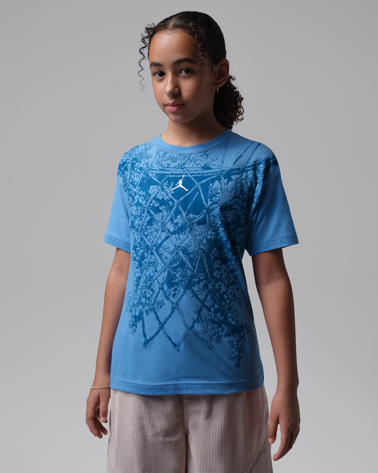 Детские футболки Jordan Big Kids' Net Bouquet T-Shirt — фото 6