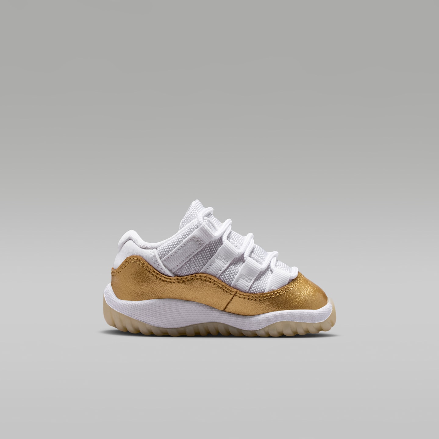 Детские кроссовки Jordan 11 Retro Low "Mother's Day" Baby/Toddler Shoes — фото 3