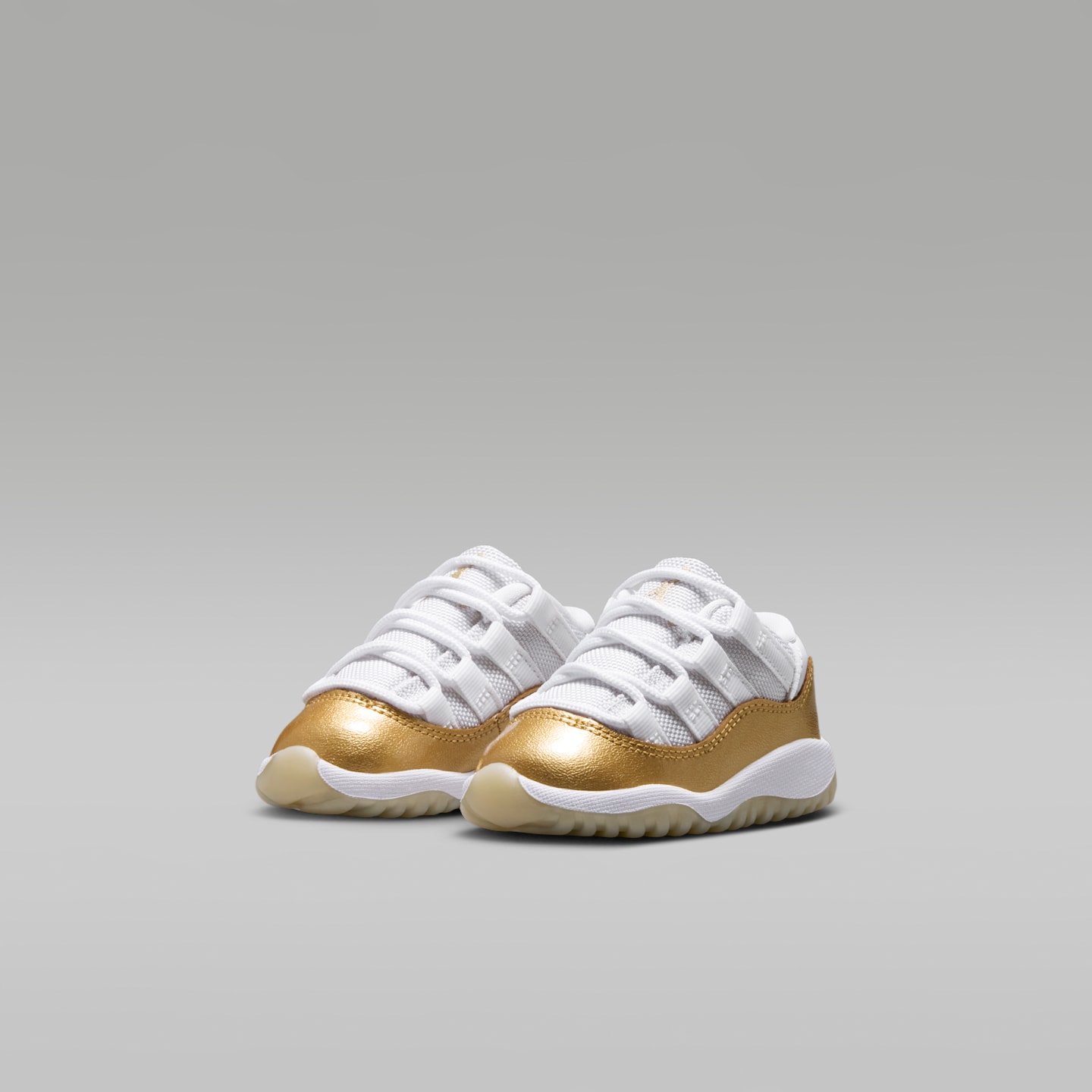 Детские кроссовки Jordan 11 Retro Low "Mother's Day" Baby/Toddler Shoes — фото 5