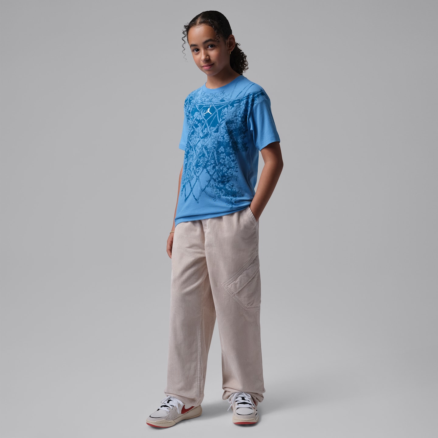 Детские футболки Jordan Big Kids' Net Bouquet T-Shirt — фото 5