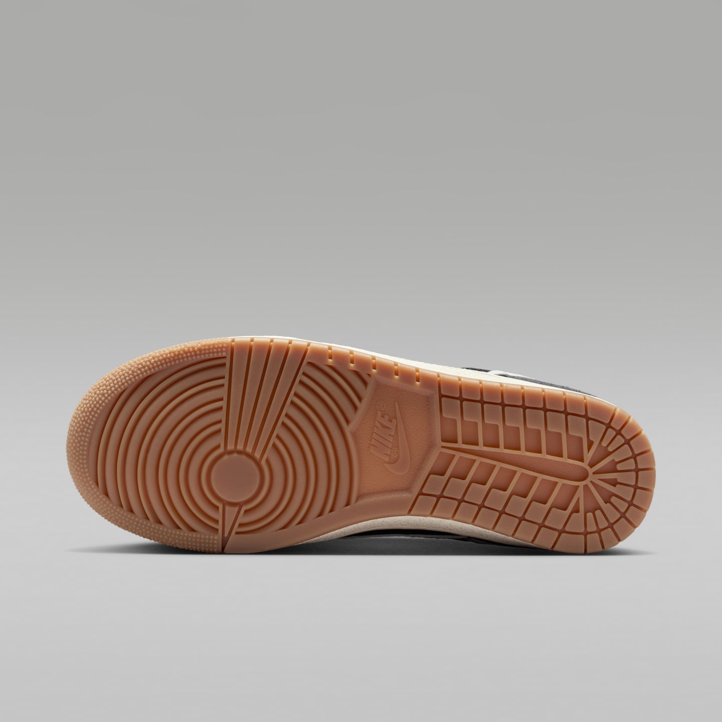 Женские кроссовки Jordan Air Jordan Skyline Low Women's Shoes — фото 2