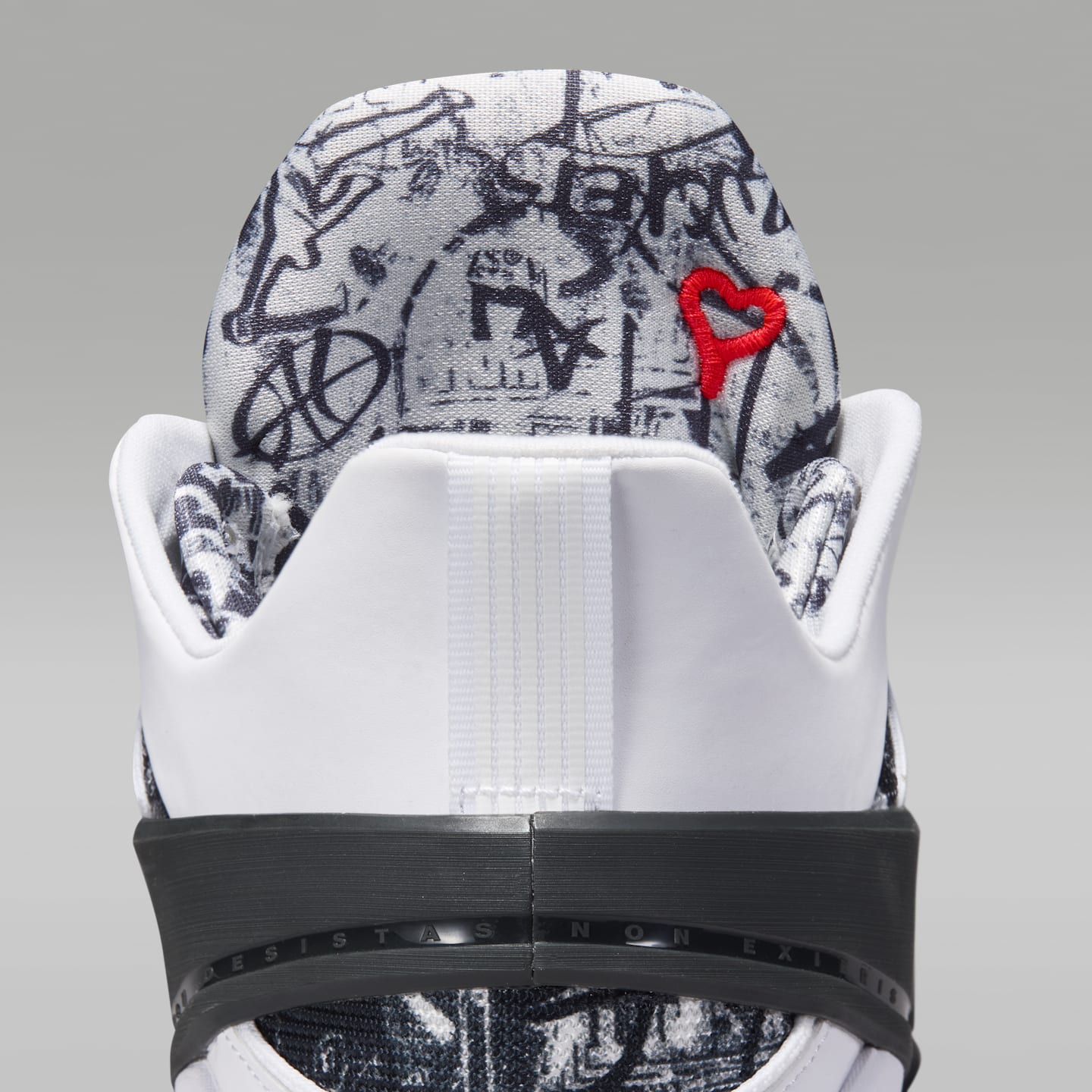 Мужские кроссовки Nike Luka 5 "Graffiti" Basketball Shoes — фото 9