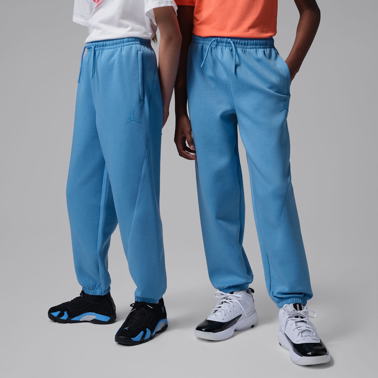 Детские брюки Jordan Sport Big Kids' Therma-FIT Joggers — фото 1